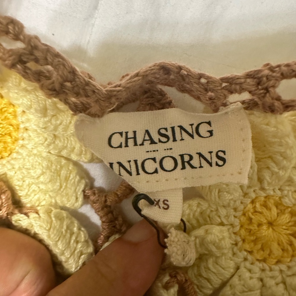 Chasing Unicorns SET Daisy Jane’s 2 pc set - top and flare pants NWT XS - Picture 7 of 17